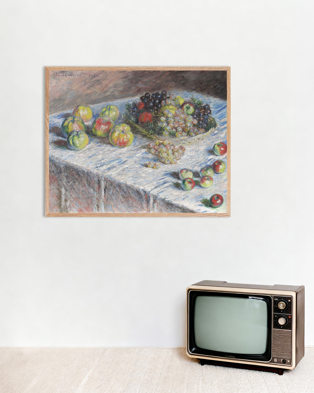 Plakat Epler og druer (1880) av Claude Monet med ramme i naturtre