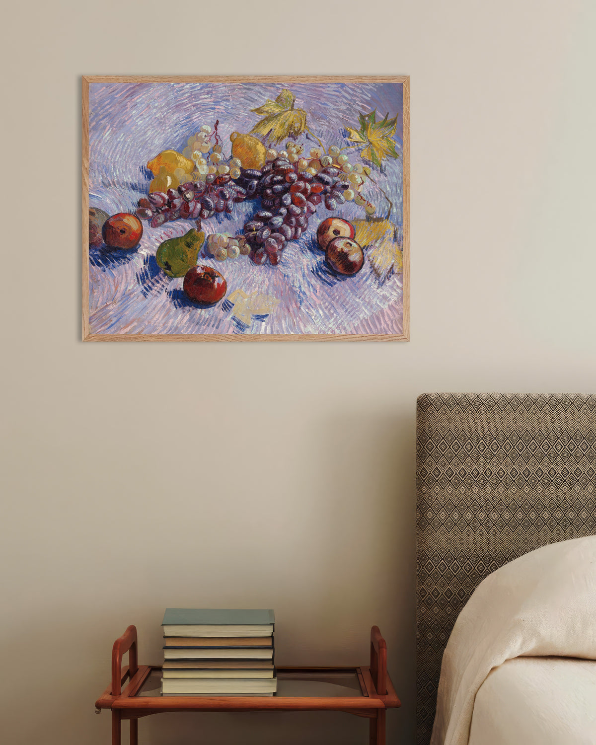 Poster av Druer, sitroner, pærer og epler (1887) av Vincent van Gogh, med ramme i naturtre