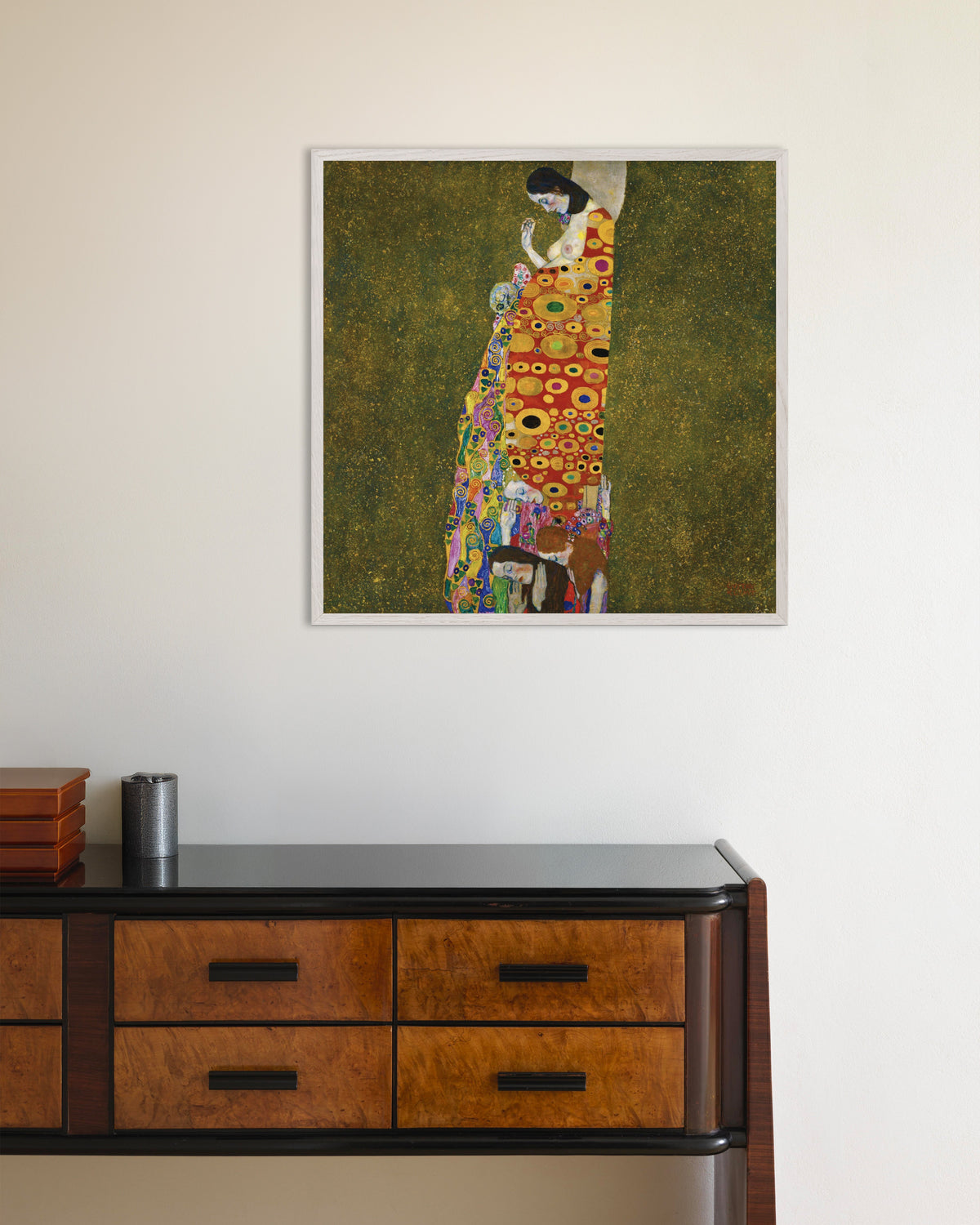 Plakat Håpet II (1907–1908) av Gustav Klimt med hvit treramme
