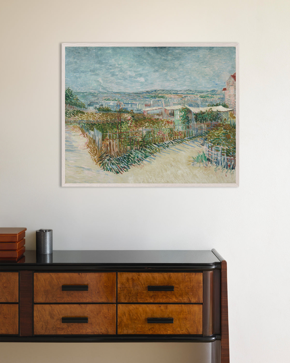 Poster av Montmartre, bak Moulin de la Galette (1887) av Vincent van Gogh, med hvit treramme