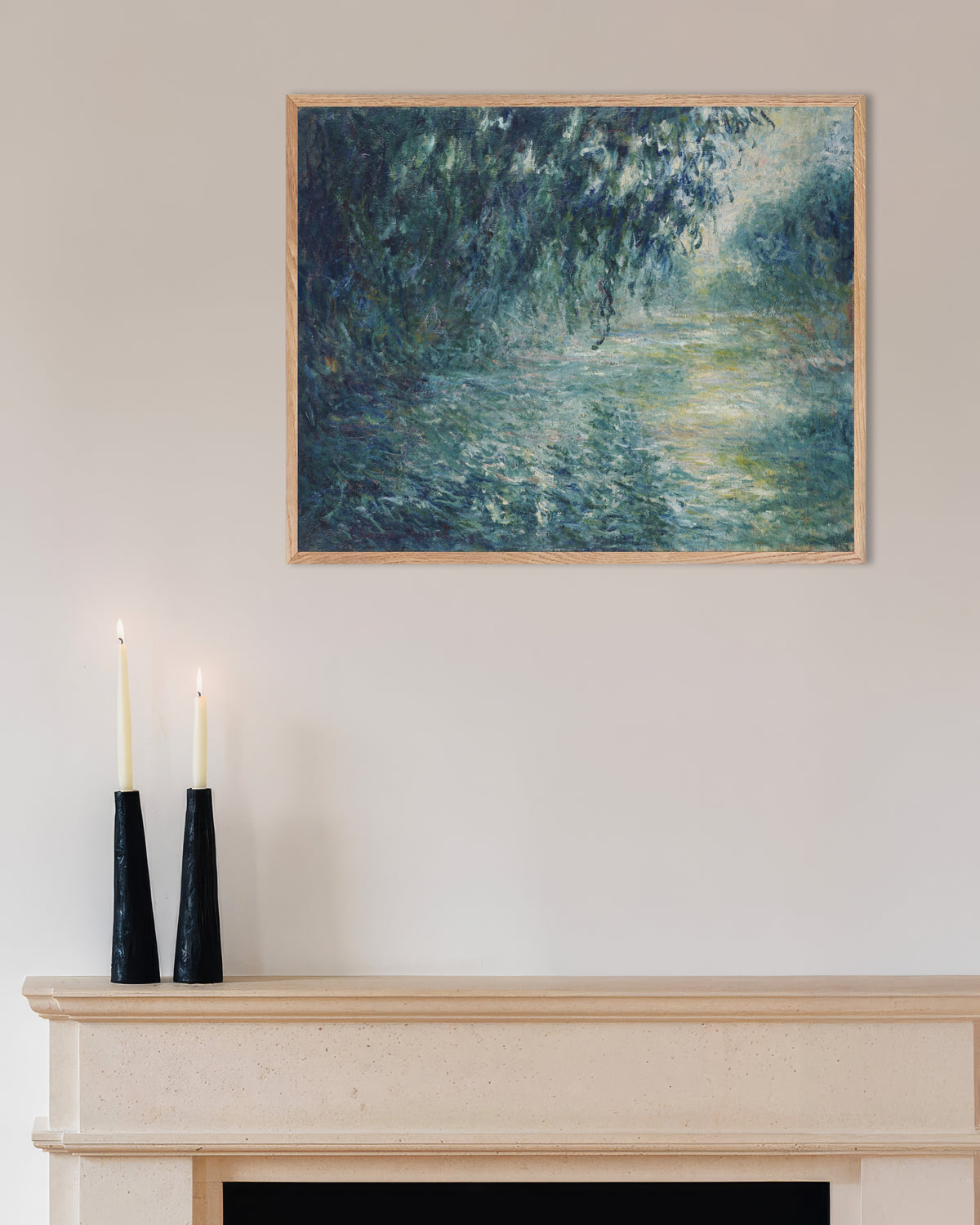 Plakat Morgen på Seinen (1898) av Claude Monet med ramme i naturtre