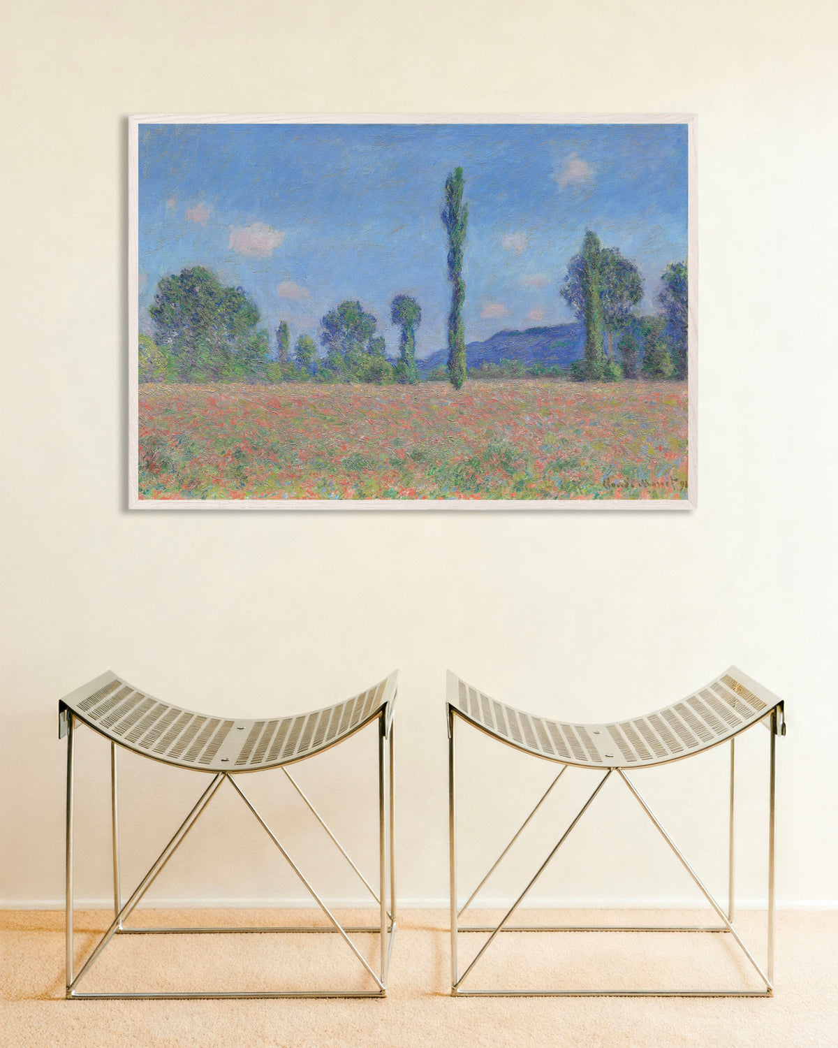 Plakat Valmueåker, Giverny (1890) av Claude Monet med hvit treramme