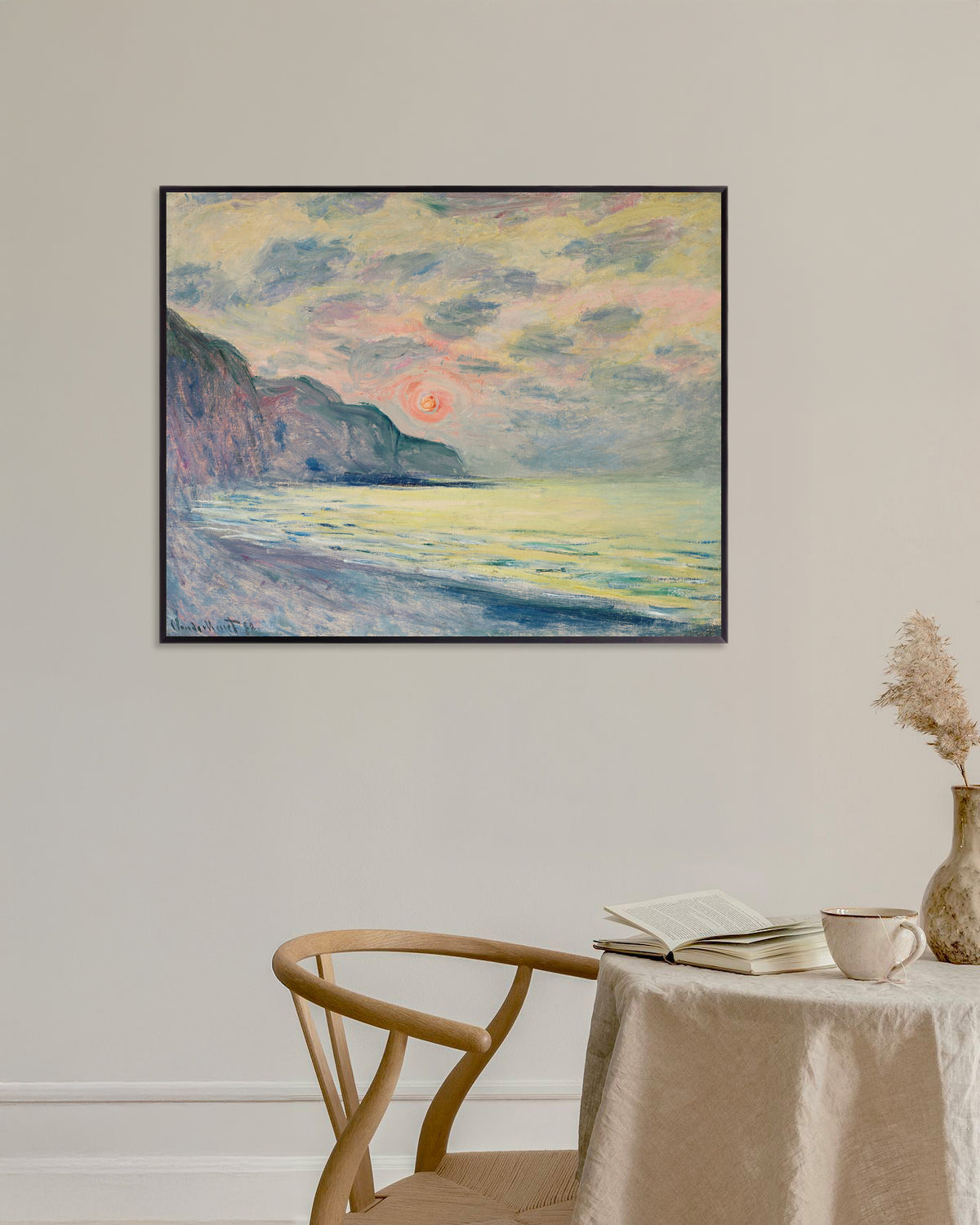 Plakat Solnedgang i disig vær, Pourville (1882) av Claude Monet med metallramme