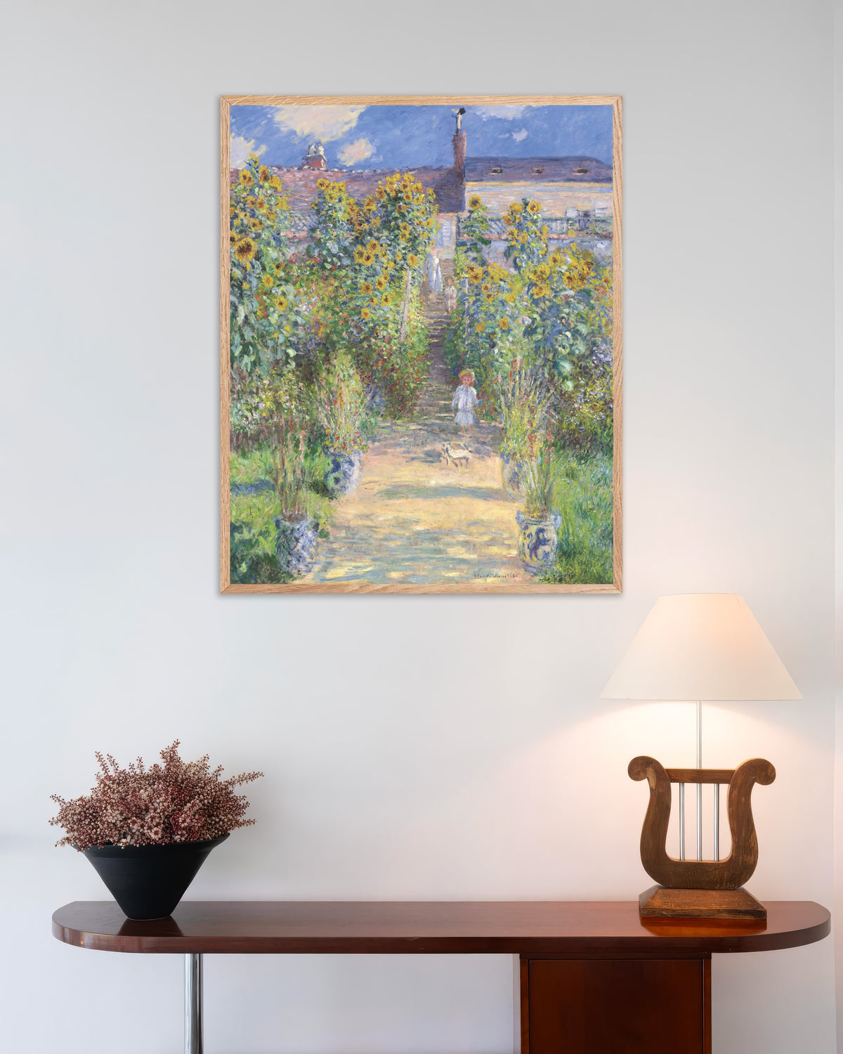 Plakat Kunstnerens hage i Vétheuil (1881) av Claude Monet med ramme i naturtre