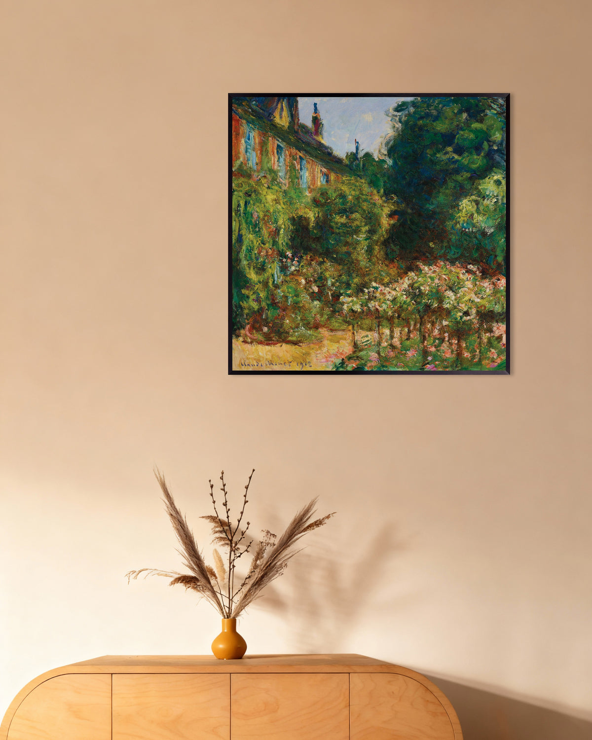 Plakat Kunstnerens hus i Giverny (1912) av Claude Monet med metallramme