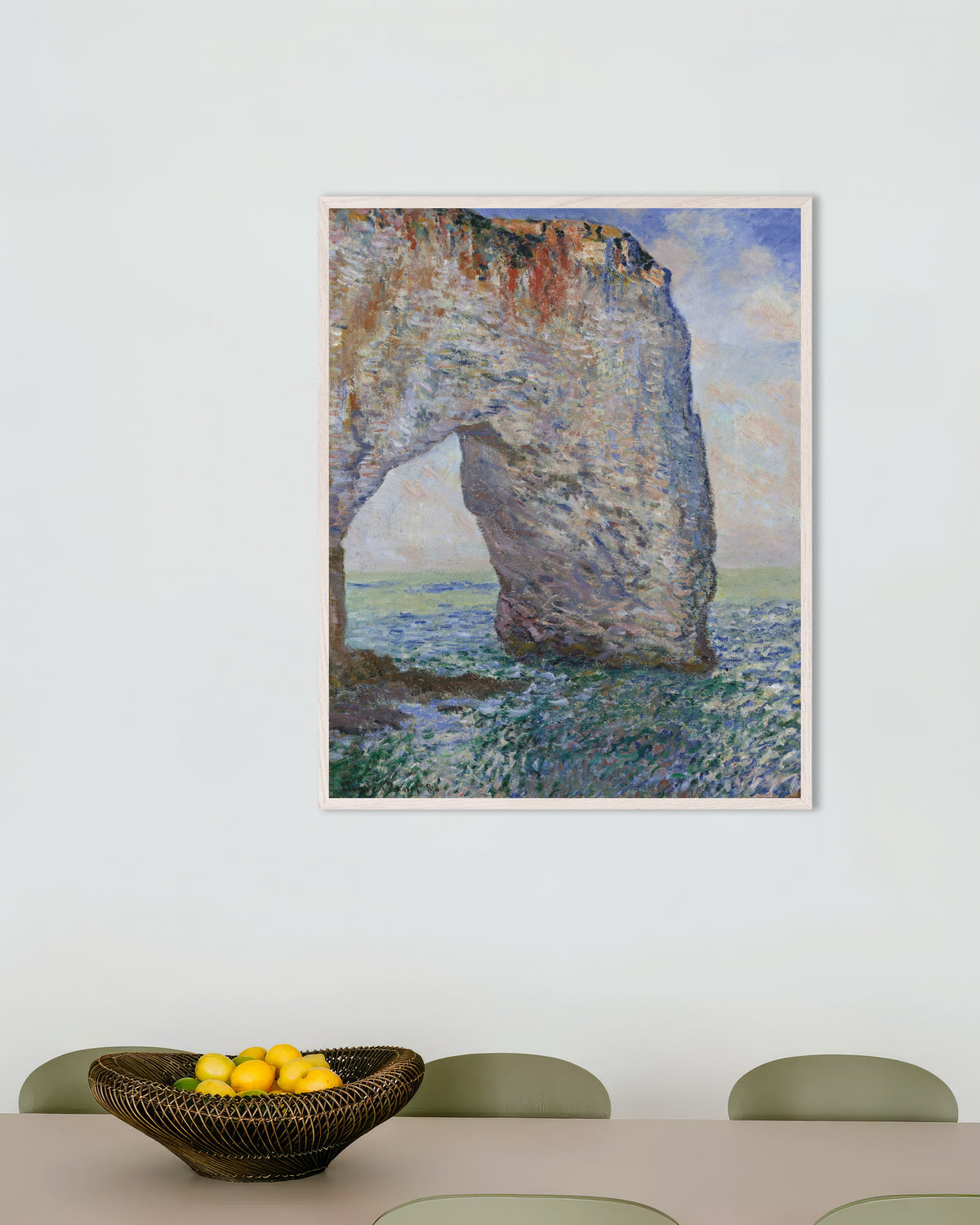 Plakat Manneporte ved Étretat (1886) av Claude Monet med hvit treramme