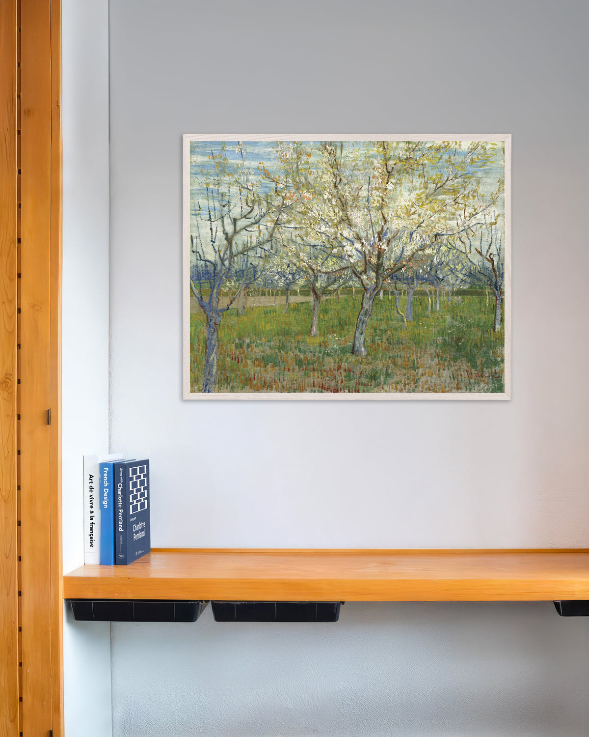 Poster av Den rosa frukthagen (1888) av Vincent van Gogh, med hvit treramme