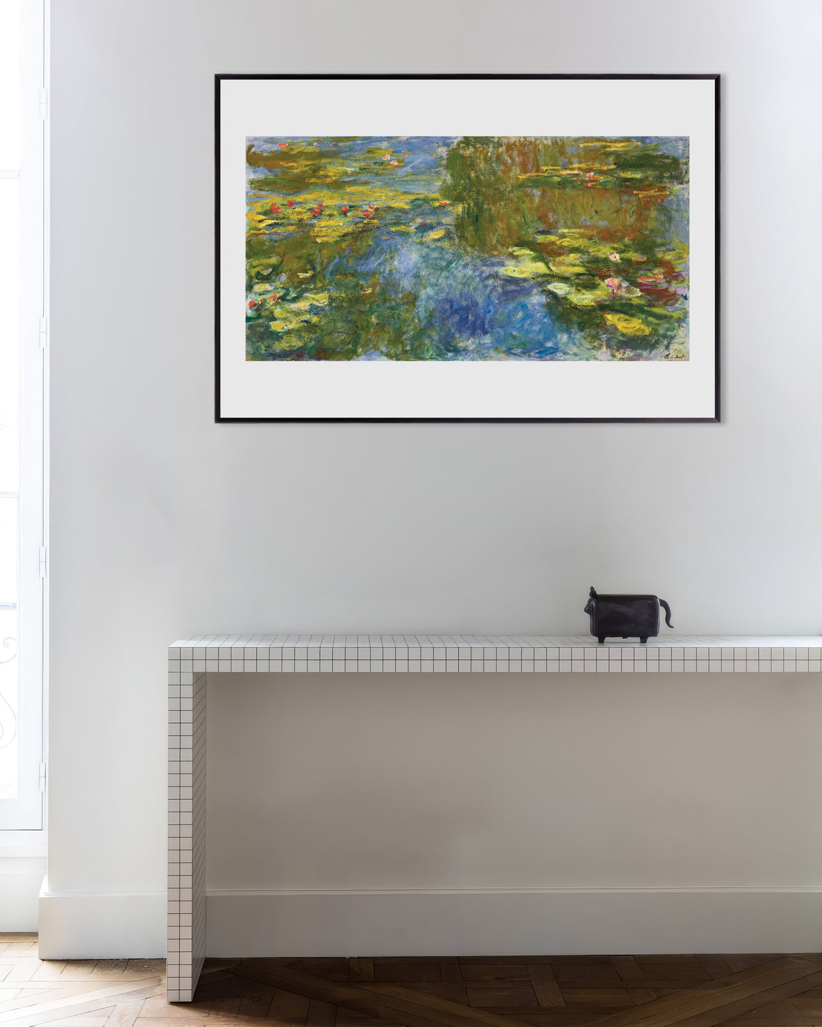 Plakat Vannliljedammen (ca. 1917–1919) av Claude Monet med metallramme
