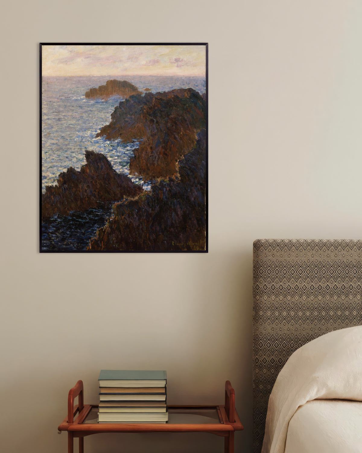 Plakat Klipper på Belle-Île, Port-Domois (1886) av Claude Monet med metallramme