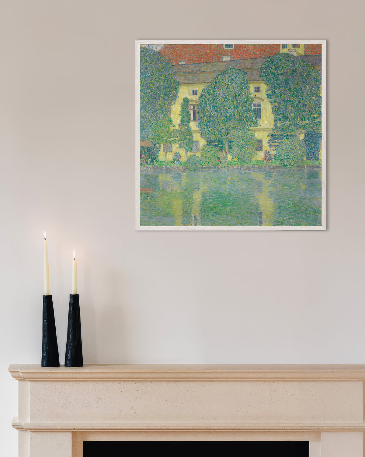 Poster av Schloss Kammer ved Attersee III (1910) av Gustav Klimt, med hvit treramme