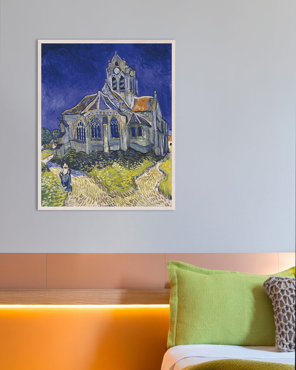 Poster av Kirken i Auvers-sur-Oise (1890) av Vincent van Gogh, med hvit treramme