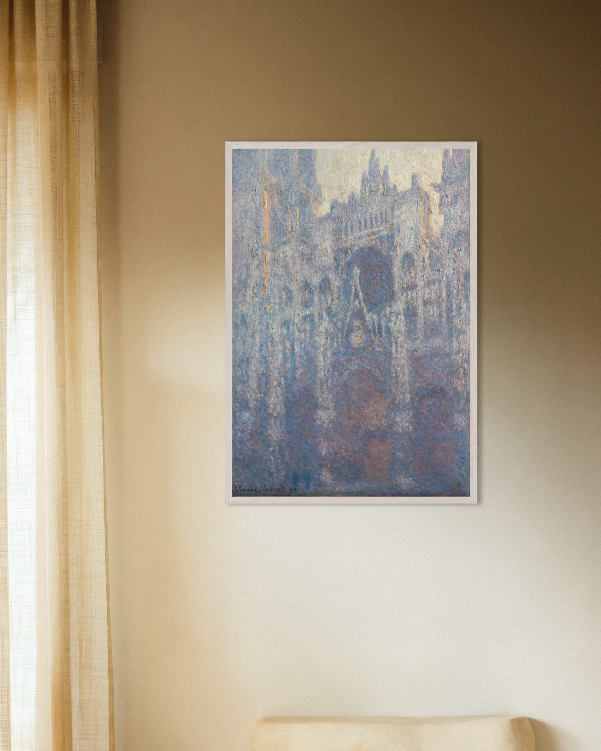 Plakat Portalen til katedralen i Rouen i morgenlys (1894) av Claude Monet med hvit treramme