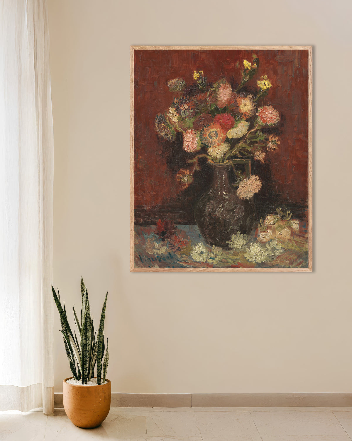 Poster av Vase med kinesiske asters og gladioler (1886) av Vincent van Gogh, med ramme av naturtre