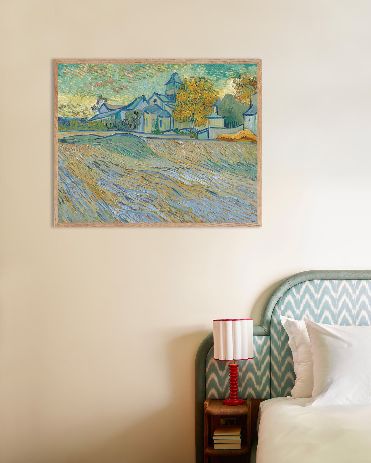 Poster av Utsikt over asylet og kapellet i Saint-Rémy (1889) av Vincent van Gogh, med ramme av naturlig tre
