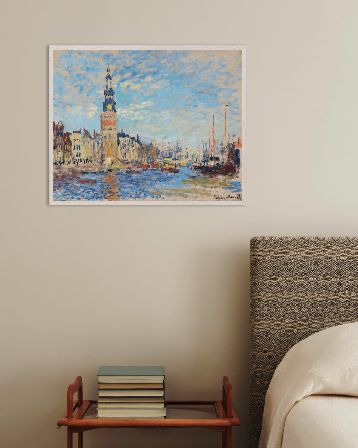 Plakat Utsikt mot Montelbaanstoren, Amsterdam (1874) av Claude Monet med hvit treramme