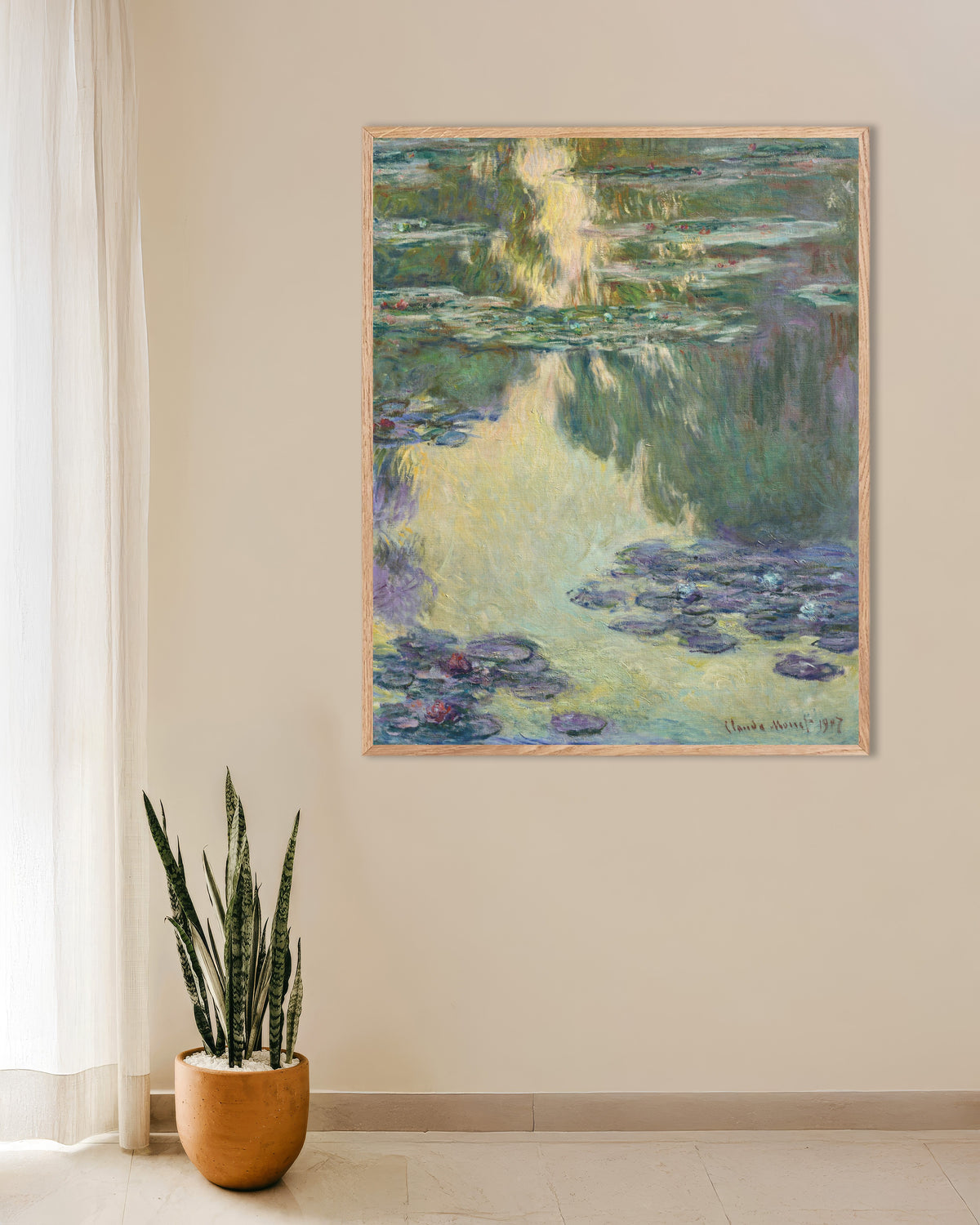 Plakat Vannliljer (1907) av Claude Monet med ramme i naturtre