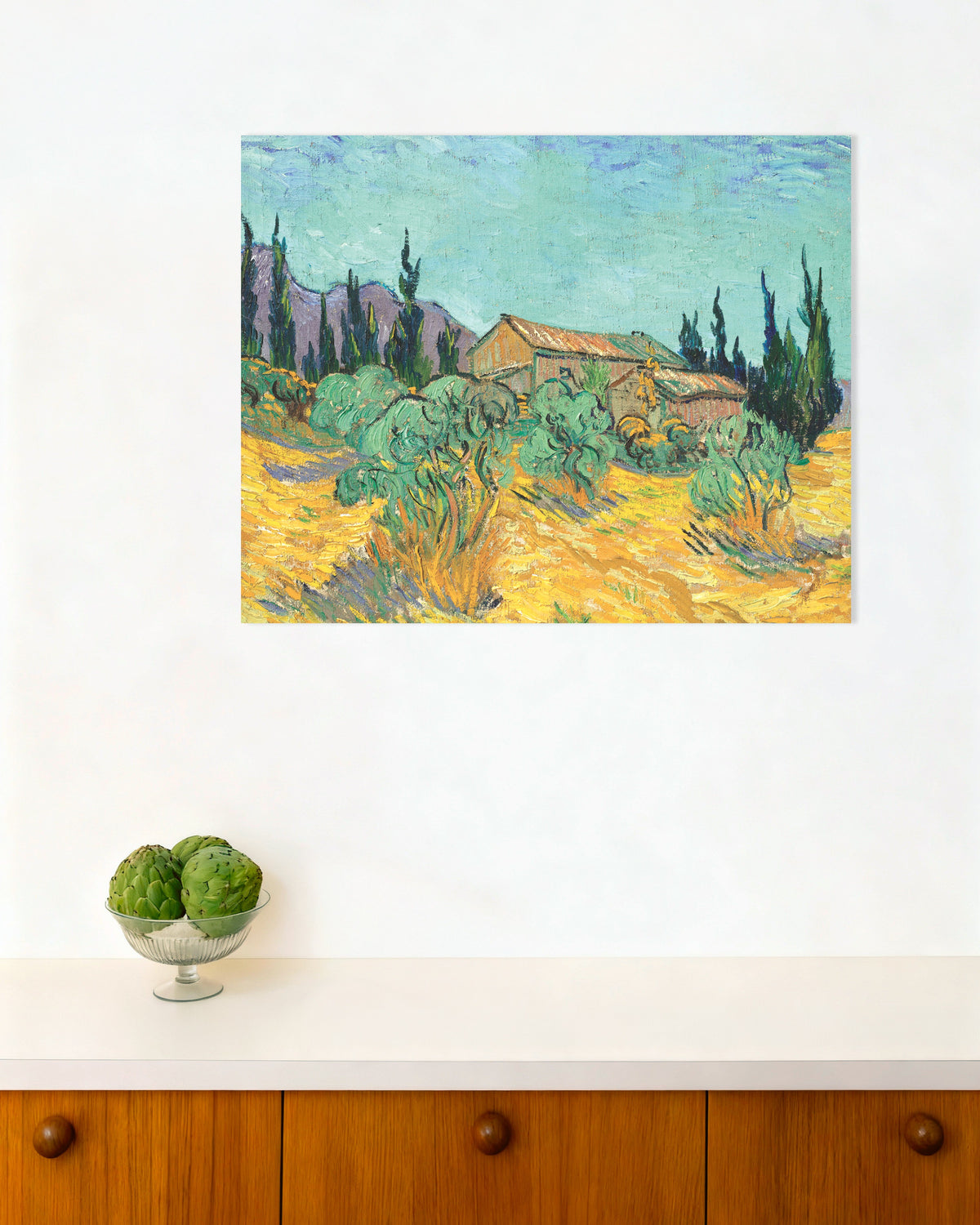 Poster av Trehytter blant oliventrær og sypresser (1889) av Vincent van Gogh